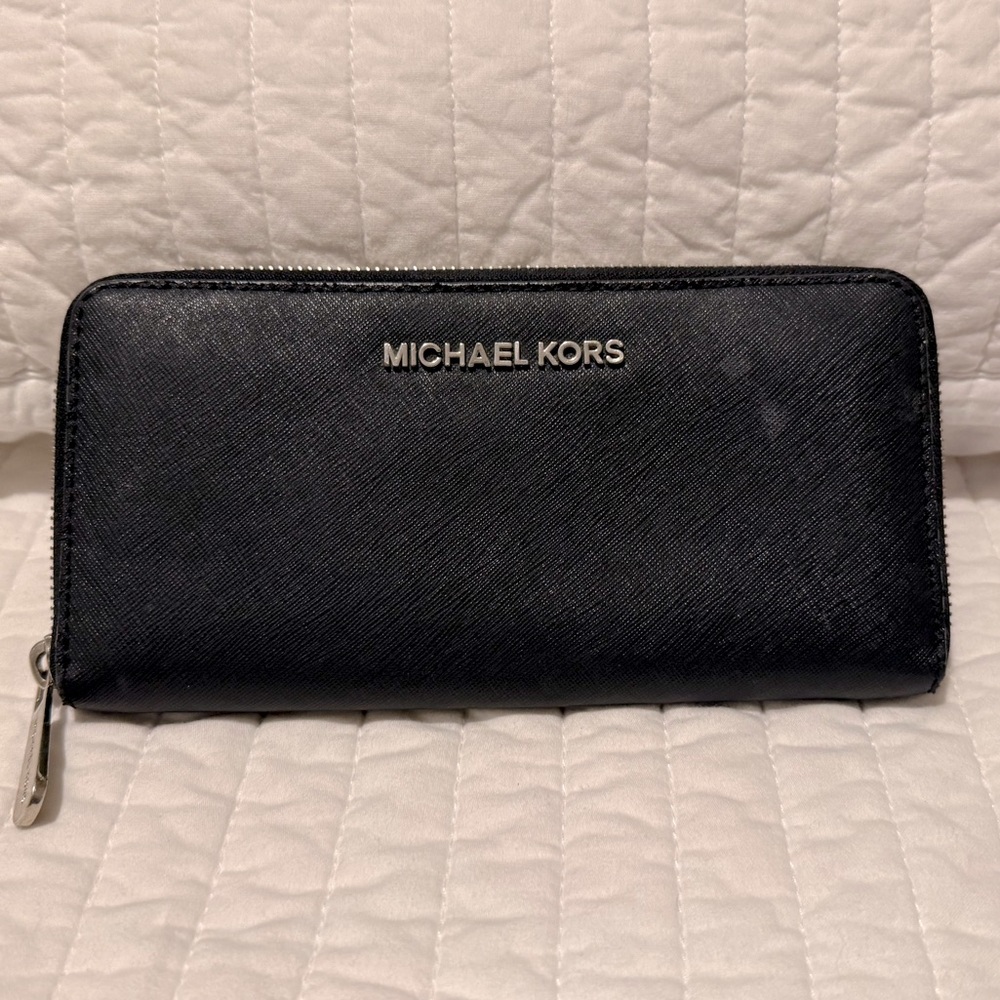 MICHAEL KORS WALLET🖤